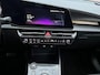 Kia Niro 1.6 GDi Hybrid DynamicPlusLine | Stoel- en stuurverwarming | Glazen schuif/-kanteldak | Elektrisch bedienbare achterklep | Dodehoekassistentie | Navi | Achteruitrijcamera | Parkeersensoren voor- en achter | LED | Adaptive cruise control | Climate control | Apple/Android Carplay