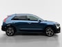 Kia Niro 1.6 GDi Hybrid DynamicPlusLine | Stoel- en stuurverwarming | Glazen schuif/-kanteldak | Elektrisch bedienbare achterklep | Dodehoekassistentie | Navi | Achteruitrijcamera | Parkeersensoren voor- en achter | LED | Adaptive cruise control | Climate control | Apple/Android Carplay