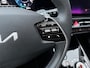 Kia Niro 1.6 GDi Hybrid DynamicPlusLine | Stoel- en stuurverwarming | Glazen schuif/-kanteldak | Elektrisch bedienbare achterklep | Dodehoekassistentie | Navi | Achteruitrijcamera | Parkeersensoren voor- en achter | LED | Adaptive cruise control | Climate control | Apple/Android Carplay