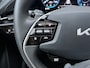 Kia Niro 1.6 GDi Hybrid DynamicPlusLine | Stoel- en stuurverwarming | Glazen schuif/-kanteldak | Elektrisch bedienbare achterklep | Dodehoekassistentie | Navi | Achteruitrijcamera | Parkeersensoren voor- en achter | LED | Adaptive cruise control | Climate control | Apple/Android Carplay