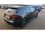 Mercedes-Benz A-klasse 220 4MATIC AMG Line 191 PK** Automaat ** PANORAMA ** Head-up display * Memory*Dodehoek detector*LED*Stoel verwarming* Zeer Nette auto Ab. in Nw Staat