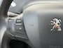 Peugeot 2008 1.2 PureTech Active 2e Eigenaar,Pano,Navi,Afn.Trekhaak,Dealer Onderhouden,Pdc,110pk,Airco,Cruise,Distributie vv 2023,Apk tot 06-2026