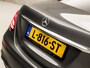 Mercedes-Benz E-klasse 350 e AMG Sport 286Pk Automaat (PANORAMADAK, LUCHTVERING, BURMESTER, WIDESCREEN, HEAD-UP DISPLAY, APPLE CARPLAY, SFEERVERLICHTING, MEMORY SEATS, LEDER, 360 CAMERA, ADAPTIVE CRUISE, NIEUWSTAAT)