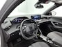 Peugeot 2008 SUV Allure Hybrid 145pk Automaat | Navigatie | Camera v+a | Climate Control | Adaptieve Cruise Control | Parkeersensoren v+a | Keyless | Dodehoeksensor | Draadloze Apple Carplay / Android Auto | Digitaal instrumentenpaneel | DAB+ radio | Led koplampen | Donker getint glas | 17" lichtmetalen velgen |