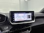 Peugeot 2008 SUV Allure Hybrid 145pk Automaat | Navigatie | Camera v+a | Climate Control | Adaptieve Cruise Control | Parkeersensoren v+a | Keyless | Dodehoeksensor | Draadloze Apple Carplay / Android Auto | Digitaal instrumentenpaneel | DAB+ radio | Led koplampen | Donker getint glas | 17" lichtmetalen velgen |