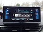 Peugeot 3008 GT 1.2-130pk AUTOMAAT/EAT8 Navigatie| Trekhaak | Apple Carplay & Android Auto | KEYLESS | Elektrische stoel&massage | Achteruitrijcamera | Dodehoek|BT