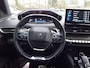 Peugeot 3008 GT 1.2-130pk AUTOMAAT/EAT8 Navigatie| Trekhaak | Apple Carplay & Android Auto | KEYLESS | Elektrische stoel&massage | Achteruitrijcamera | Dodehoek|BT