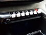 Peugeot 3008 GT 1.2-130pk AUTOMAAT/EAT8 Navigatie| Trekhaak | Apple Carplay & Android Auto | KEYLESS | Elektrische stoel&massage | Achteruitrijcamera | Dodehoek|BT