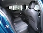 Peugeot 408 1.2 Hybrid 145 e-DCS6 Allure | 19 inch lichtmetalen velgen | Draadloze telefoonoplader | Adaptive cruise control | Achteruitrijcamera | Keyless entry en start | Climate control