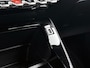 Peugeot 2008 SUV Active Pack 130pk Automaat | Navigatie | Climate Control | Cruise Control | Parkeersensoren | Apple CarPlay / Android Auto | Bluetooth | DAB+ radio | Elektrisch inklapbare spiegels | Regensensor | Automatisch dimlicht | 16” lichtmetalen velgen |