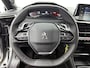 Peugeot 2008 SUV Active Pack 130pk Automaat | Navigatie | Climate Control | Cruise Control | Parkeersensoren | Apple CarPlay / Android Auto | Bluetooth | DAB+ radio | Elektrisch inklapbare spiegels | Regensensor | Automatisch dimlicht | 16” lichtmetalen velgen |