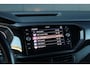 Volkswagen T-Cross 1.0 TSI 95pk Life Parkeersensoren Navigatie Adaptieve Cruise CarPlay NL-Auto