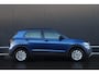 Volkswagen T-Cross 1.0 TSI 95pk Life Parkeersensoren Navigatie Adaptieve Cruise CarPlay NL-Auto