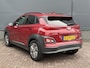 Hyundai Kona Electric EV Fashion Design 64 kWh / Eerste Eigenaar / Dealer Onderhouden / Trekhaak / SOH 100% / Head-Up Display / Adaptive Cruise / Stoel Verwarming / Achteruitrij Camera / Keyless /
