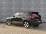 Volvo XC40 1.5 T4 Plug-in hybrid Plus Dark | Panoramadak | Harman Kardon audio | Stoel- en stuurwielverwarming | Keyless | Achteruitrijcamera | Navigatie | Parkeersensoren voor + achter | Apple Carplay / Android Auto | Elektrische stoelverstelling | DAB+ radio |