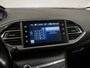 Peugeot 308 SW 1.2 e-THP Allure Sport (NAVI,CLIMATE,CRUISE,PDC,LED,KEYLESS,TREKHAAK,SPORTSTOELEN,LM VELGEN,NETTE STAAT)