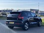 Volvo XC40 1.5 T4 Plug-in hybrid Plus Dark stuur vw panodak SOH 97,8 %
