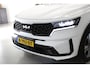 Kia Sorento 1.6 T-GDI Plug-in Hybrid 4WD ExecutiveLine 7p. | PANO | STOEL-VERW+KOEL | ACC | CARPLAY | STUUR-VERW | HUD | KEYLESS |