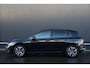 Volkswagen Golf 1.0 TSI 110pk Life Business Stoel/Stuur verwarming Navi Clima Sfeerverlichting CarPlay Getint glas Parkeersensoren