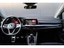 Volkswagen Golf 1.0 TSI 110pk Life Business Stoel/Stuur verwarming Navi Clima Sfeerverlichting CarPlay Getint glas Parkeersensoren