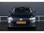 Volkswagen Golf 1.0 TSI 110pk Life Business Stoel/Stuur verwarming Navi Clima Sfeerverlichting CarPlay Getint glas Parkeersensoren