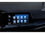 Volkswagen Golf 1.0 TSI 110pk Life Business Stoel/Stuur verwarming Navi Clima Sfeerverlichting CarPlay Getint glas Parkeersensoren