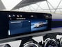Mercedes-Benz A-klasse 180 Business Solution AMG | Night | Panoramadak | Sfeerverlichting | Stoelverwarming | Parkeercamera |