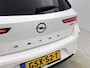 Opel Astra 1.6 Hybrid Level 4 | ACHTERUITRIJCAMERA | STOELVERWARMING | STUURVERWARMING | NAVIGATIE | CLIMATE CONTROL | ADAPTIVE CRUISE CONTROL | KEYLESS |