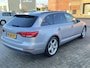 Audi A4 2.0 TDI 150 pk Automaat Pro Line Trekhaak Xenon Navigatie Clima Cruise Controle Stoelverwarming 18 Inch Velgen Getint Glas