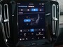 Volvo EX40 Single Motor Extended Range Ultra 82 kWh | Schuif-/ kanteldak| Keyless Entry| 360* Camera| Verwarmbare voorstoelen| Stuurwielverwarming|