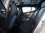 Volvo EX30 Single Motor Extended Range Ultra 69 kWh | Verwarmbare voorstoelen| Stuurwielverwarming| 360* Camera| Panoramadak| Harman Kardon audiosysteem|