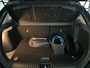 Hyundai Kona Comfort Smart 64.8 kWh | Warmtepomp | Head-up display | Trekhaak | Voorzetels en stuur verwarmbaar | Soh (batterijcheck) 95,2 %