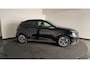 Hyundai Kona Comfort Smart 64.8 kWh | Warmtepomp | Head-up display | Trekhaak | Voorzetels en stuur verwarmbaar | Soh (batterijcheck) 95,2 %