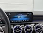 Mercedes-Benz A-klasse 160 Luxury-Line Handgeschakeld 6 versn. | Led Lights | Apple CarPlay | Achteruitrijcamera | Stoelverwarming Voor | Spiegelpakket. Inclusief 24 maanden MB Certified garantie voor Europa.