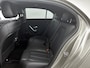 Mercedes-Benz A-klasse 160 Luxury-Line Handgeschakeld 6 versn. | Led Lights | Apple CarPlay | Achteruitrijcamera | Stoelverwarming Voor | Spiegelpakket. Inclusief 24 maanden MB Certified garantie voor Europa.