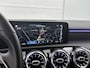 Mercedes-Benz A-klasse 160 Luxury-Line Handgeschakeld 6 versn. | Led Lights | Apple CarPlay | Achteruitrijcamera | Stoelverwarming Voor | Spiegelpakket. Inclusief 24 maanden MB Certified garantie voor Europa.