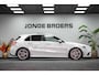 Mercedes-Benz A-klasse 180 Business Solution AMG |Pano|Sfeer|Camera