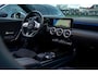 Mercedes-Benz A-klasse 180 Business Solution AMG |Pano|Sfeer|Camera