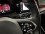 Volkswagen Golf 1.5 eTSI R-Line Pano Harman/Kardon Sfeer NAP