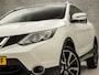 Nissan Qashqai 1.2 Tekna Sport Automaat (NAVIGATIE, CLIMATE, 360 CAMERA, LEDER, STOELVERWARMING, SPORTSTOELEN, LED KOPLAMPEN, GETINT GLAS, KEYLESS, CRUISE, NIEUWE APK, NIEUWSTAAT)