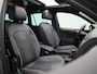 Volkswagen Tiguan 1.5 TSI R-Line Business 150 PK | R-Line | Automaat | Achteruitrijcamera | Panoramadak | Trekhaak | Navigatie | Adaptive cruise control | Stoelverwarming | LED Matrix | Dodehoeksensor | Stuurverwarming |