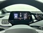 Volkswagen ID.3 First Plus 58 kWh | Navigatie | Apple Carplay/Android Auto | Camera | Parkeersensoren | Adaptive Cruise Control | Full LED Matrix | Stoel- en stuurverwarming | Lichtmetalen velgen | Climate Control