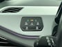 Volkswagen ID.3 First Plus 58 kWh | Navigatie | Apple Carplay/Android Auto | Camera | Parkeersensoren | Adaptive Cruise Control | Full LED Matrix | Stoel- en stuurverwarming | Lichtmetalen velgen | Climate Control