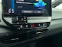 Volkswagen ID.3 First Plus 58 kWh | Navigatie | Apple Carplay/Android Auto | Camera | Parkeersensoren | Adaptive Cruise Control | Full LED Matrix | Stoel- en stuurverwarming | Lichtmetalen velgen | Climate Control
