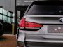 BMW X5 M50d | Trekhaak | HUD | Pano | Stuurverwarming | H/K