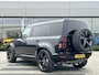Land Rover Defender 110 2.0 P400e 110 XS Edition | Nieuw door ons geleverd | Panoramadak | 22" velgen | Matrix LED |