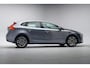 Volvo V40 T2 Momentum [ Airco LM velgen Cruise control ]