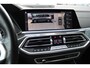 BMW X5 xDrive45e M-sport 394pk Dravit M-seats Pano SkyLounge 4-wielsturing Massage Carbon 22-inch Head-up Laser