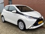 Toyota Aygo 1.0 VVT-I X-PLAY AUTOMAAT CAMERA AIRCO BLUETOOTH