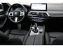 BMW 5-Serie Touring 530e xDrive M-sport 292pk Pano Leer Camera ACC DAB Apple CarPlay